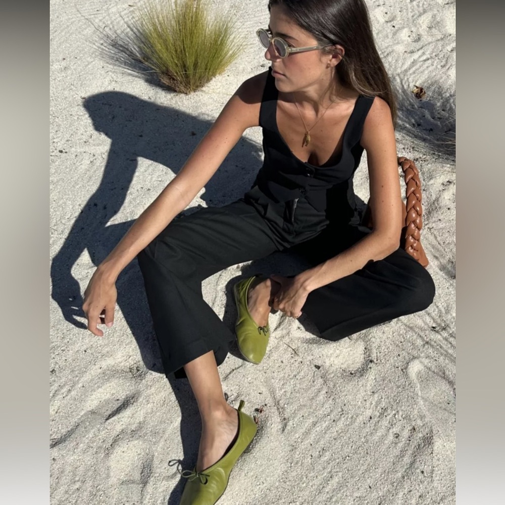 Artizia - The Effortless Pant - Size 6 - NWT